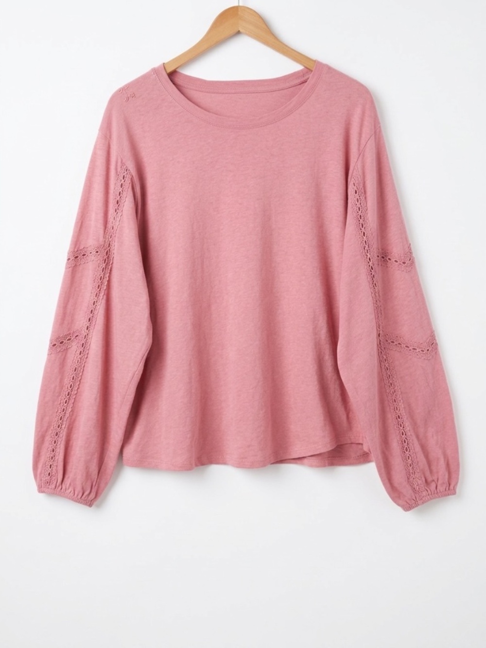 Easel Top Oversized w/Lace Inlay Balloon Sleeve Mauve Pink